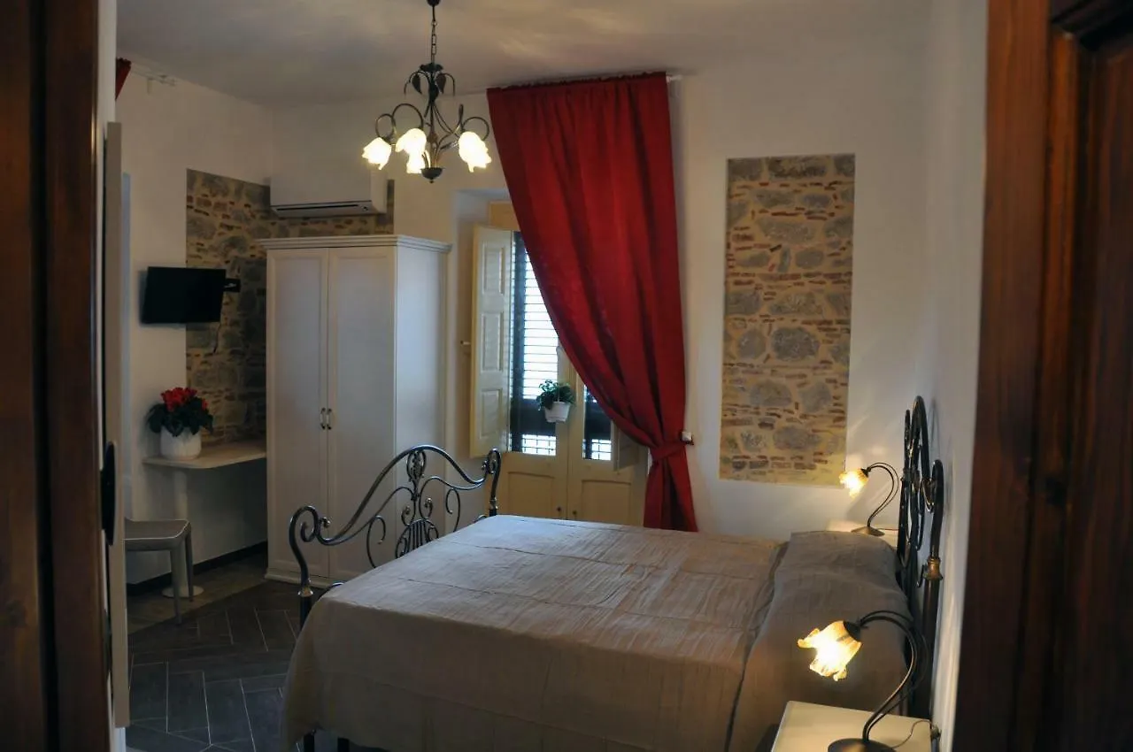 Bed & Breakfast Casa Di Carlo Bed and Breakfast San Fratello